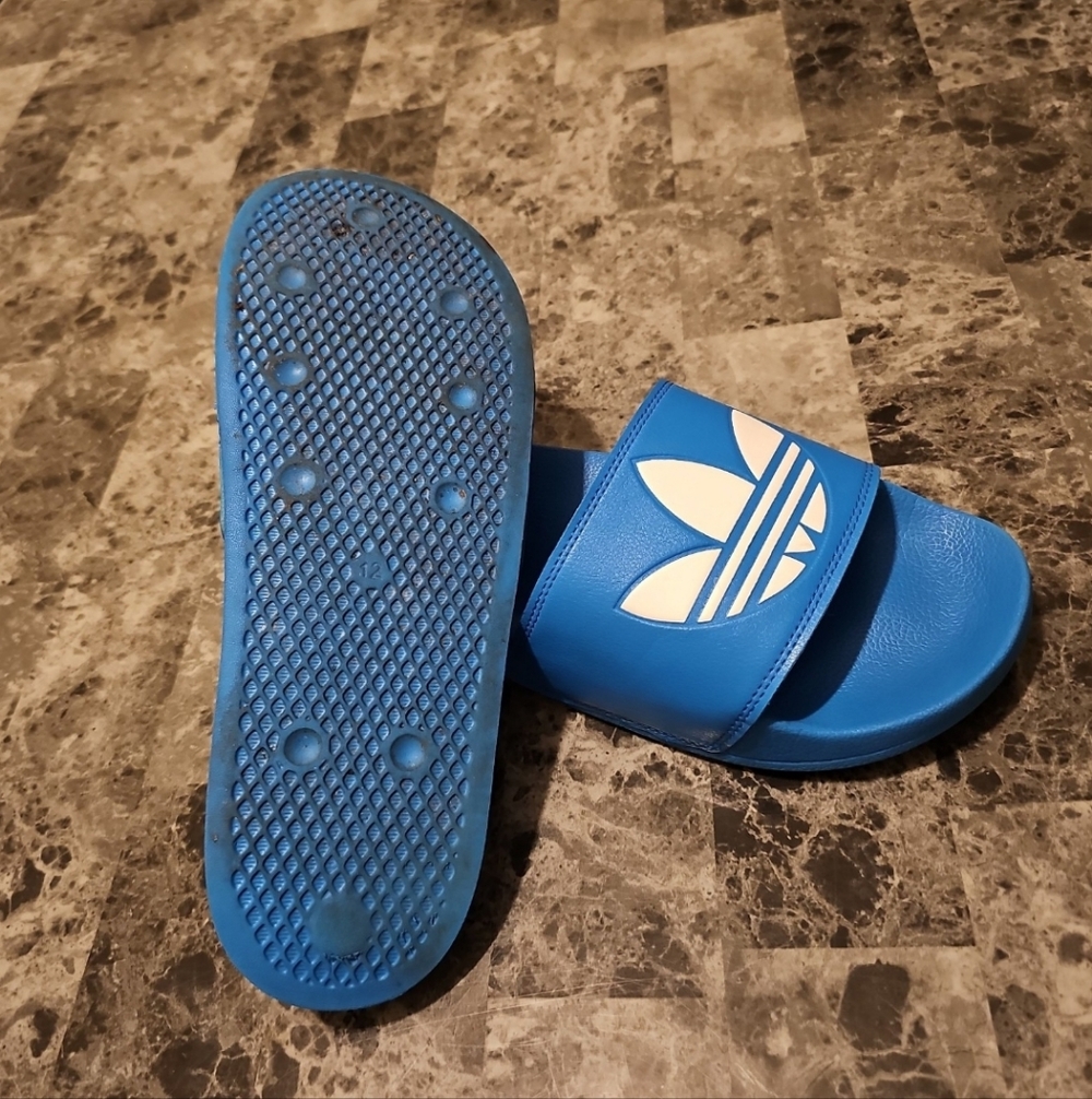 Adidas Trefoil Slides - Picture 5 of 6